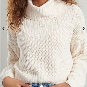 Super soft Cropped turtleneck